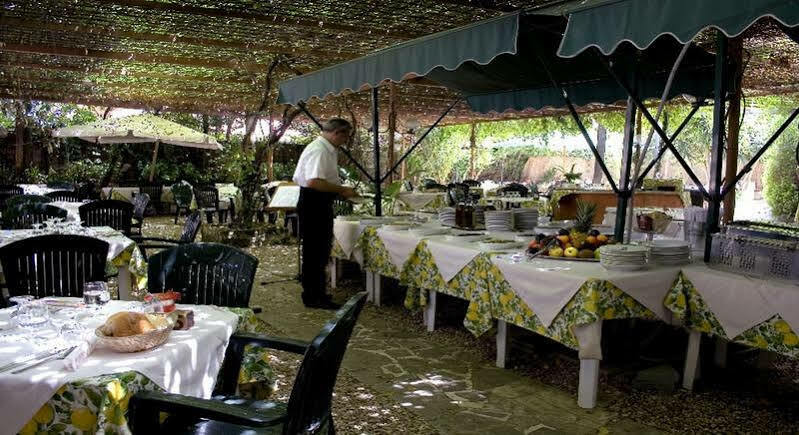 فندق ديلي موس روما المظهر الخارجي الصورة